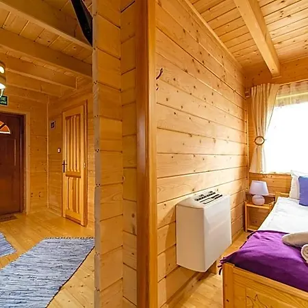 Eko Mamastra Lodge *