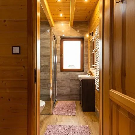 Eko Mamastra * 斯扎法拉瑞